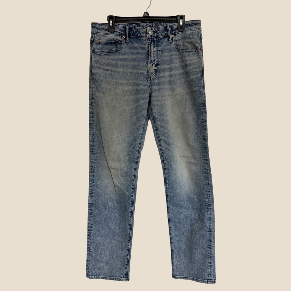 American Eagle Jeans Mens 32x34 Blue Denim Airflex+ Original Straight Light Wash